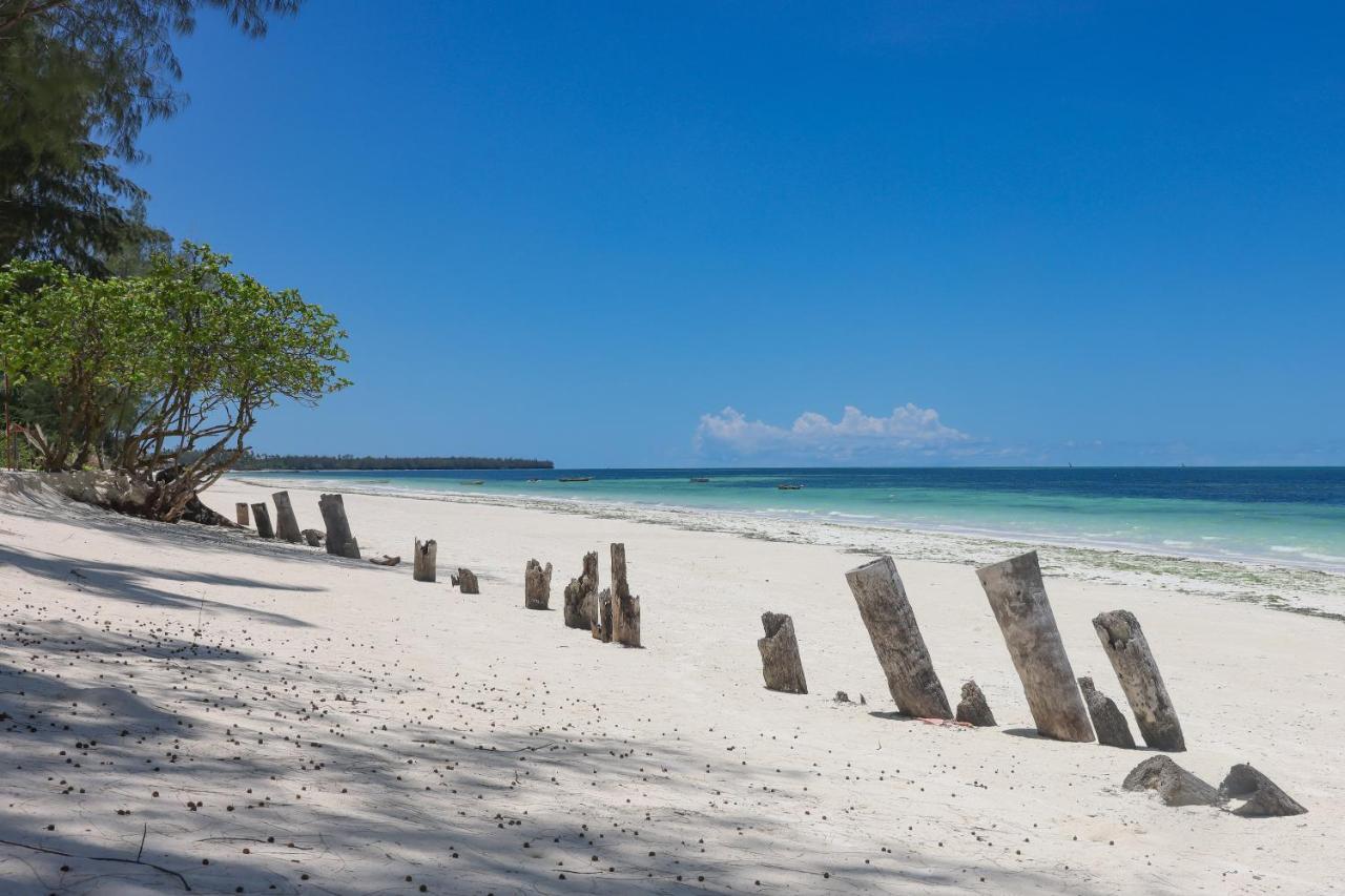 F-Zeen Boutique Hotel Zanzibar Uroa Exteriör bild